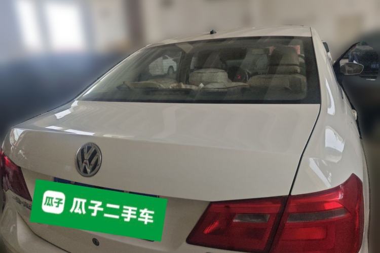 Used Volkswagen Jetta 2015 1.6L Manual Comfort Model
