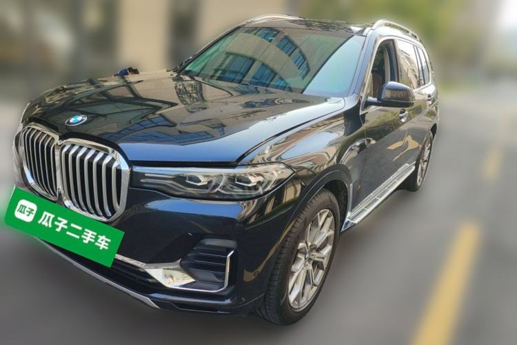 Used BMW X7 2019 xDrive40i Luxury Package with Leading Features