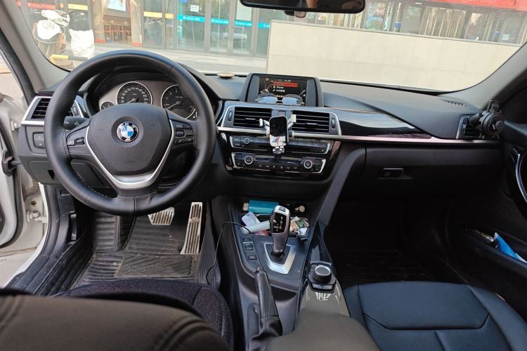 Used BMW 3 Series 2017 320Li Fashion Model
