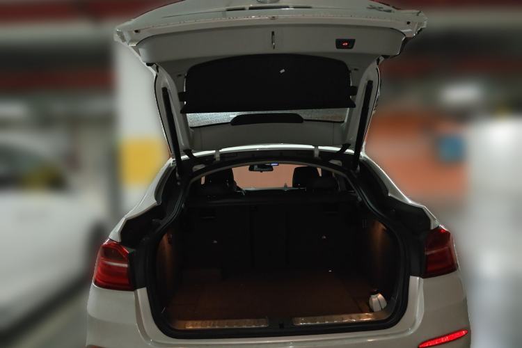 Used BMW X4 2014 xDrive20i X Design Package Trunk