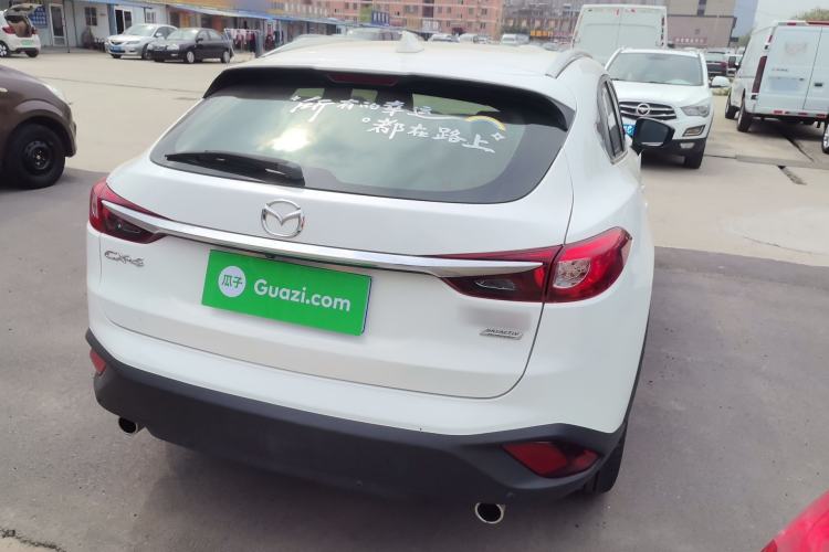 Used Mazda CX-4 2018 2.0L Automatic Two-Wheel Drive Blue Sky Premium Upgrade Version China VI Standard
