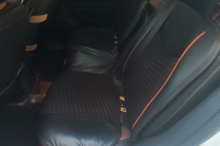 Used Buick Encore 2015 1.4T Automatic Two-Wheel Drive Urban Elite Version Left Rear Seat