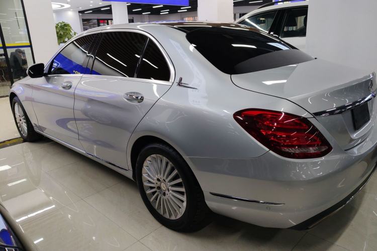 Used Mercedes-Benz C-Class 2015 Facelift C 200 L
