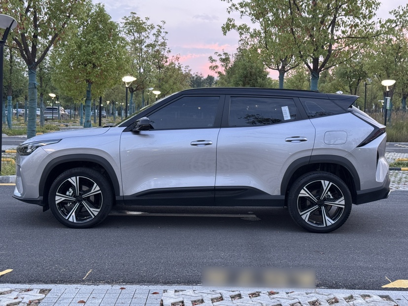 Geely Auto Emgrand X7 Sport 2026 Model 1.5TD Beloved — снимка 16