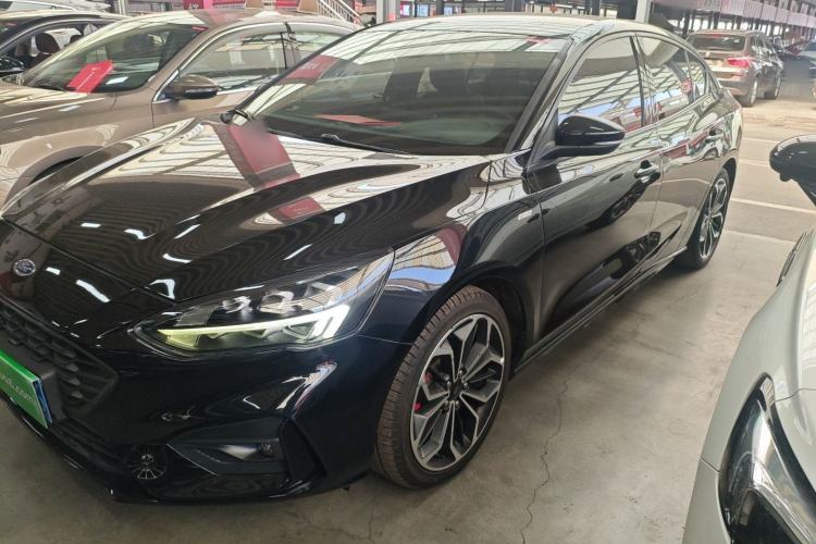 Used Ford Focus 2021 Sedan EcoBoost 180 Automatic ST Line