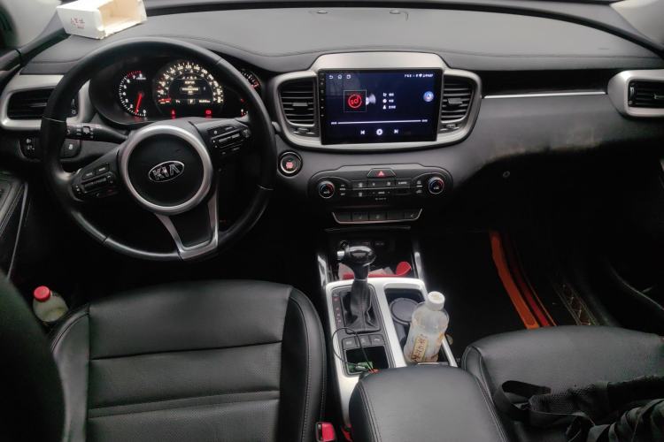 Used Kia Sorento 2015 Sorento L 2.4L Gasoline 4WD Elite Edition 7 Seats China IV Standard
