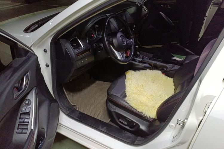 Used Mazda Atenza 2015 2.5L Blue Sky Sport Edition
