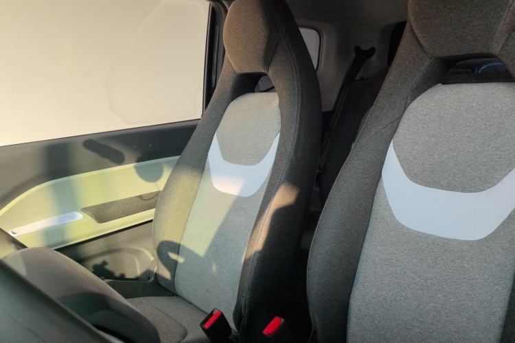 Used Chery QQ Ice Cream 2022 120km Conical Shape Lithium Iron Phosphate Left Front Seat