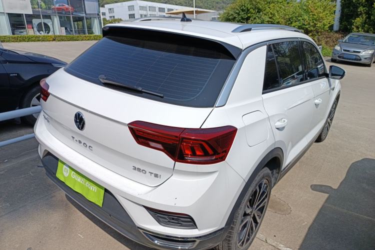 Used Volkswagen T-ROC 2021 280TSI DSG Two-Wheel Drive Comfort Connect 30th Anniversary Edition