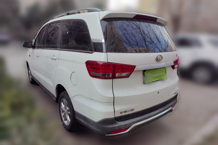 Used HYOSOW H3 2015 1.5L manual Comfort trim level Rear Left 45 Deg