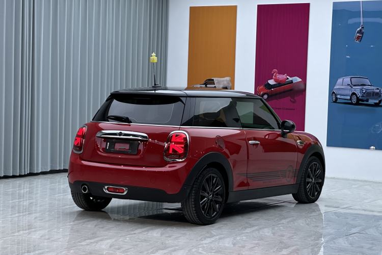 Used MINI MINI 2018 1.5T COOPER Artist