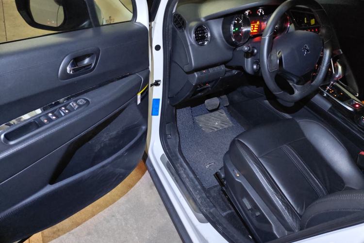 Used Peugeot 3008 2013 1.6THP Automatic Prestige Edition
