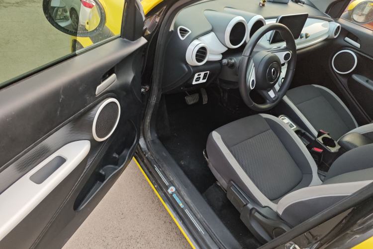 Used ORA Black Cat 2021 351 km Luxury Version
