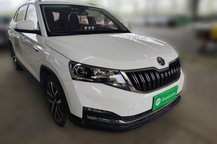 Used Skoda Kamiq 2018 1.5L Automatic Comfort Edition China VI Standard Front Right 45 Deg
