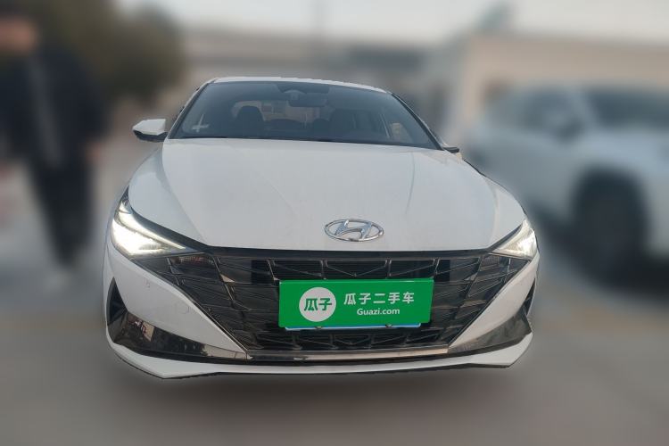 Used Hyundai Elantra 2022 240TGDi DCT LUX Prestige Edition