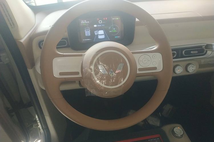 Used Wuling Hongguang MINIEV 2024 3rd Generation 215km Youth Edition