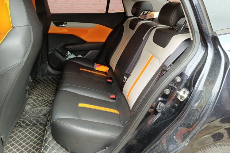 Used Dongfeng Aeolus Yixuan 2023 Mach Edition 1.5L Automatic Chasing Wind Version Left Rear Seat