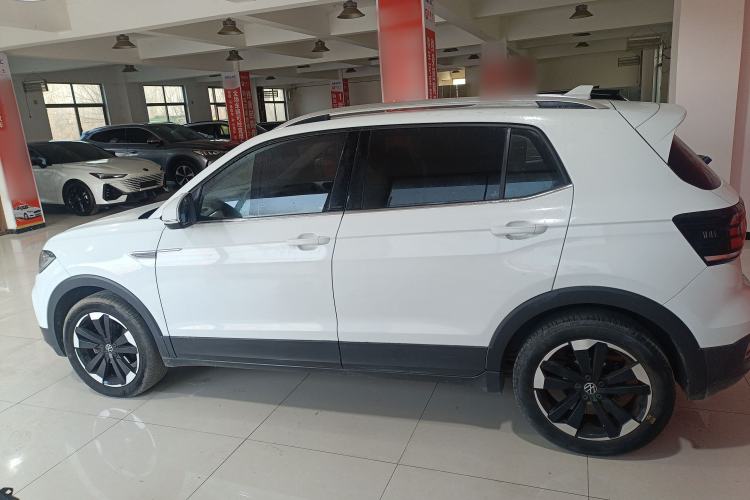 Used Volkswagen Tacqua 2021 200TSI DSG JoyConnect Edition