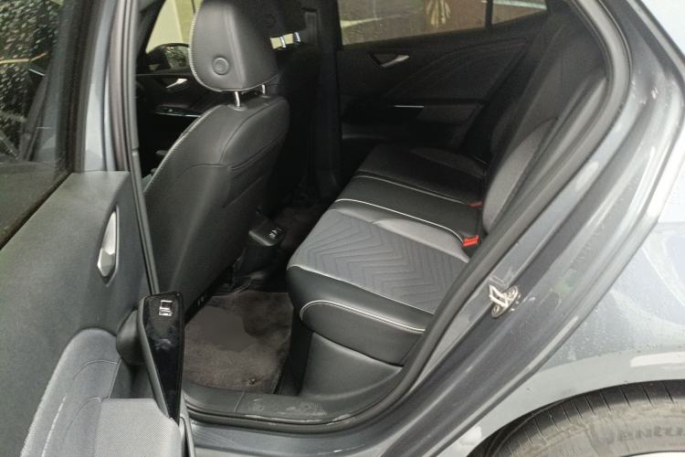 Used Volkswagen ID.3 2024 Outstanding Edition
