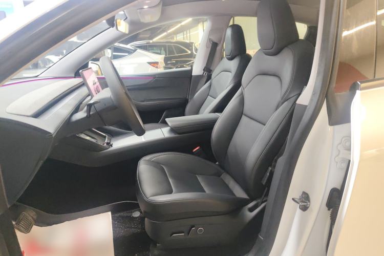 Used Tesla Model Y 2025 Long-Range All-Wheel Drive First Edition
