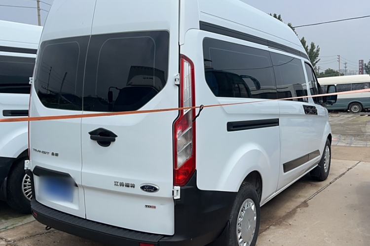 Used Ford Transit 2019 2.0T Diesel Business & Travel Mid-Drive Mid-Roof 7-Seater China VI Standard