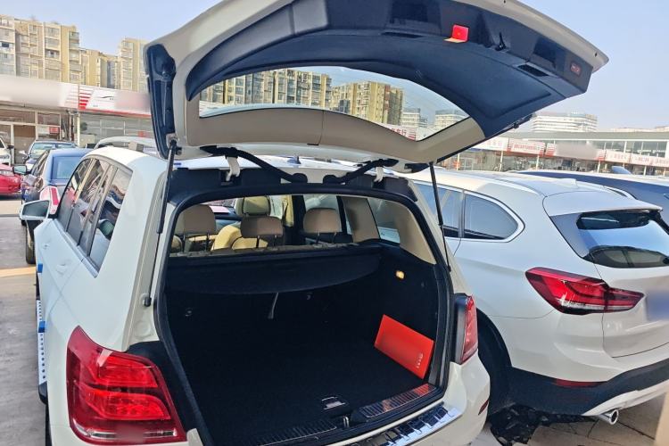 Used Mercedes-Benz GLK-Class 2013 GLK 300 4MATIC Dynamic Sunroof Model