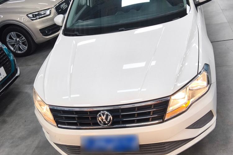 Used Volkswagen Jetta 2017 1.5L Automatic Fashion Model
