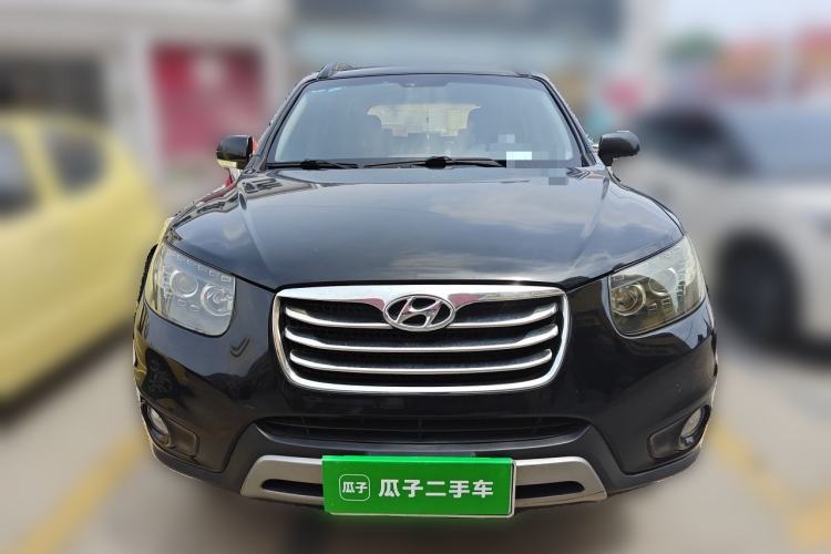 Used Hyundai Santa Fe Classic 2012 2.4 Luxury Edition 7-Seater Four-Wheel Drive
