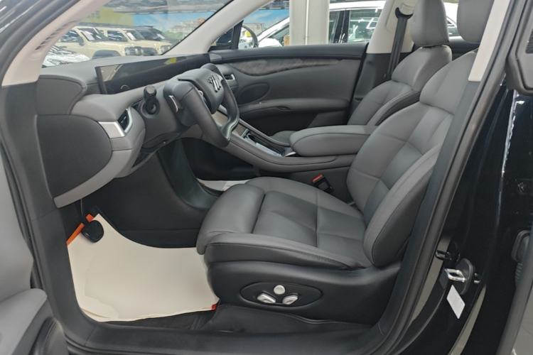 Used IM LS6 2023 Max Standard Edition