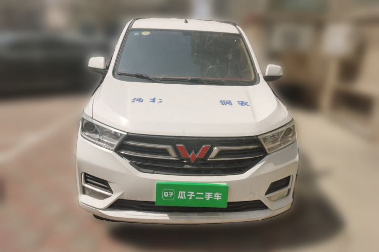 Used Wuling Hongguang 2019 1.5L S Standard Version China VI LAR
