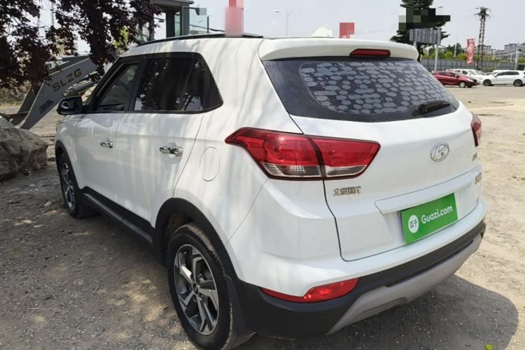 Used Hyundai ix25 2017 1.6L Automatic Smart Version Rear Left 45 Deg