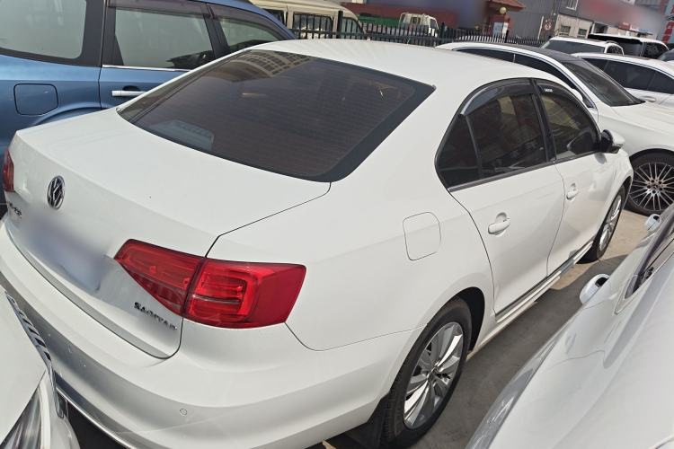 Used Volkswagen Sagitar 2016 230TSI 25th Anniversary Edition
