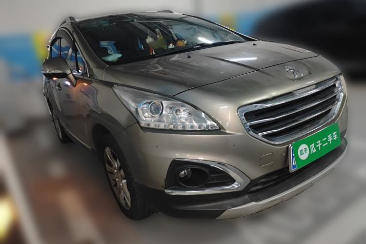 Used Peugeot 3008 2015 1.6THP Automatic Prestige Edition Front Right 45 Deg