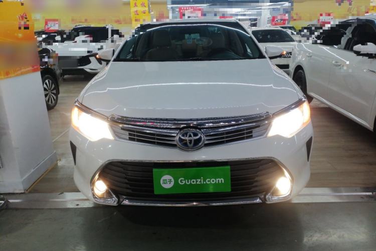 Used Toyota Camry 2015 Dual-Engine 2.5 HG Luxury Navigation Edition Front