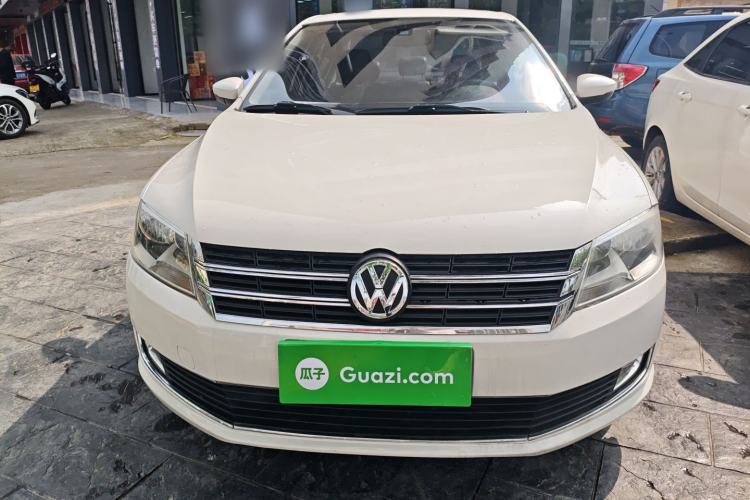 Used Volkswagen Lavida 2013 Revised Version 1.6L Automatic Luxury Edition
