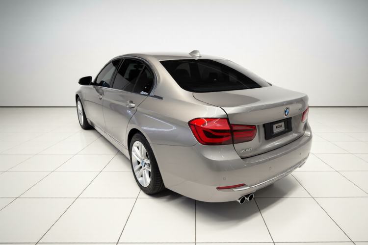 Used BMW 3 Series 2017 320Li xDrive Fashion Model
