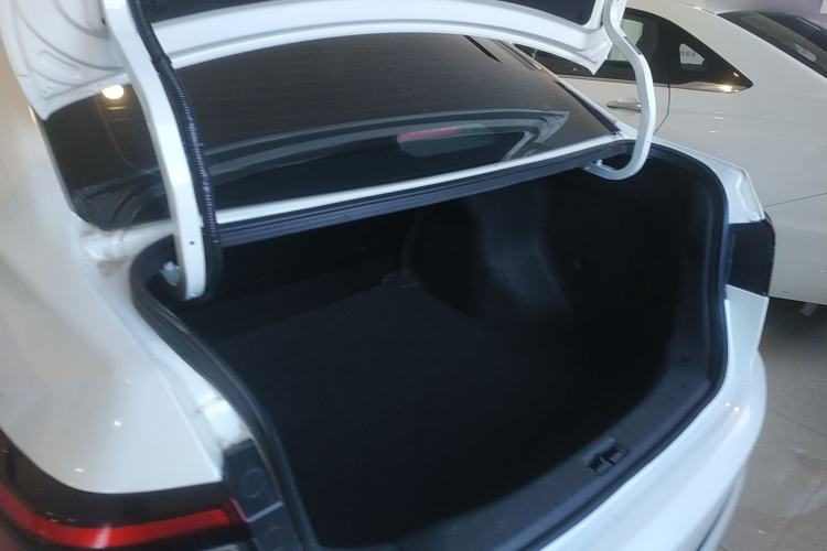 Used Venucia Venucia D60EV 2023 PLUS Comfort Edition CI Model
