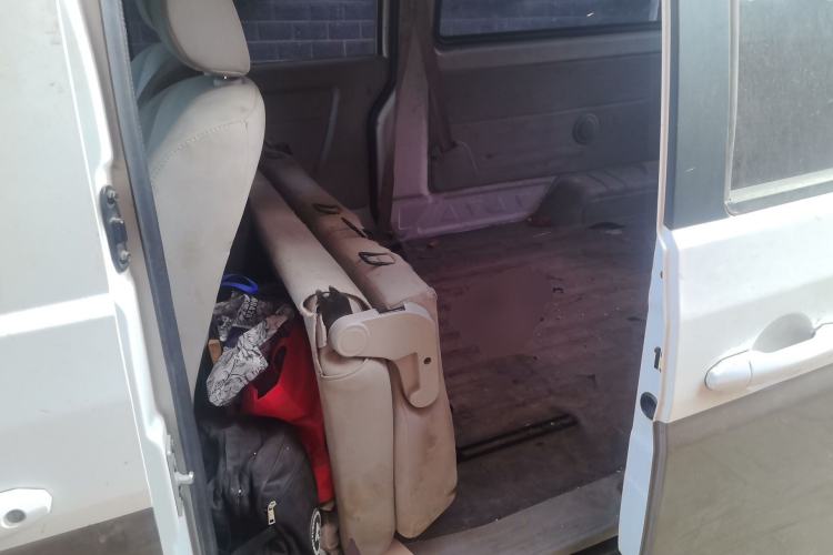 Used Jinbei New Hiace X30L 2022 1.5L Wealth Edition Air-Conditioning-Free Van China VI Standard SWC15M Left Rear Seat