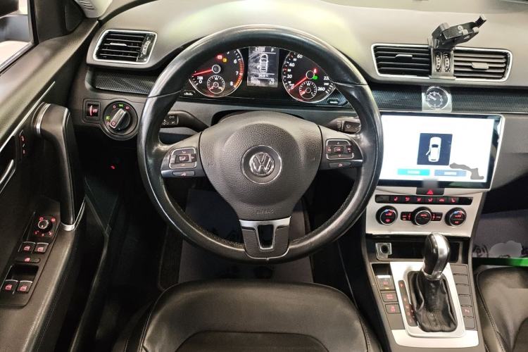 Used Volkswagen Magotan 2015 1.8TSI Luxury Model