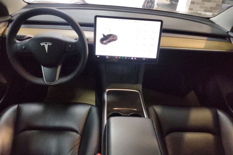 Used Tesla Model 3 2022 Rear-Wheel-Drive Version Center Console