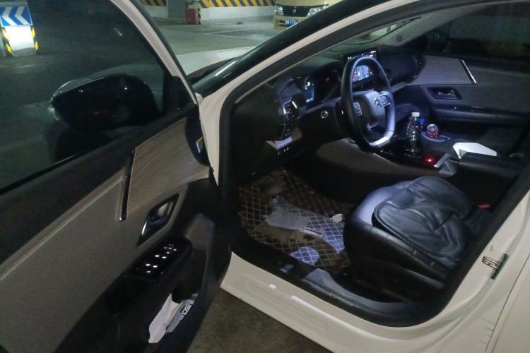 Used Citroen C5 X 2021 1.6T Impressive Edition Driver Seat