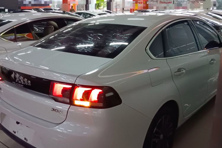 Used Peugeot 308 2016 1.6L Automatic Luxury Edition
