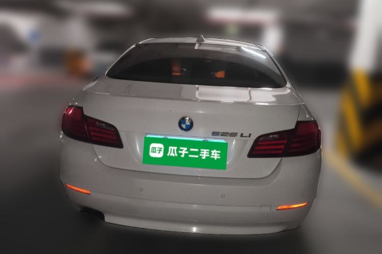 Used BMW 5 Series 2013 525Li Leading Model Rear