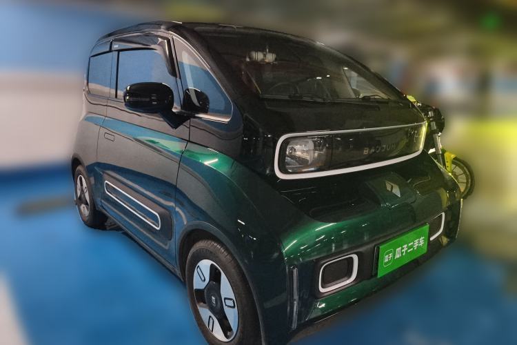 Used Baojun KiWi EV 2022 Designer Lite Edition Ternary Lithium Front Right 45 Deg
