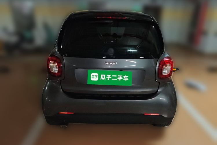 Used smart fortwo 2017 0.9T 66 kW Grey Gravity Special Edition China V Emission Standard