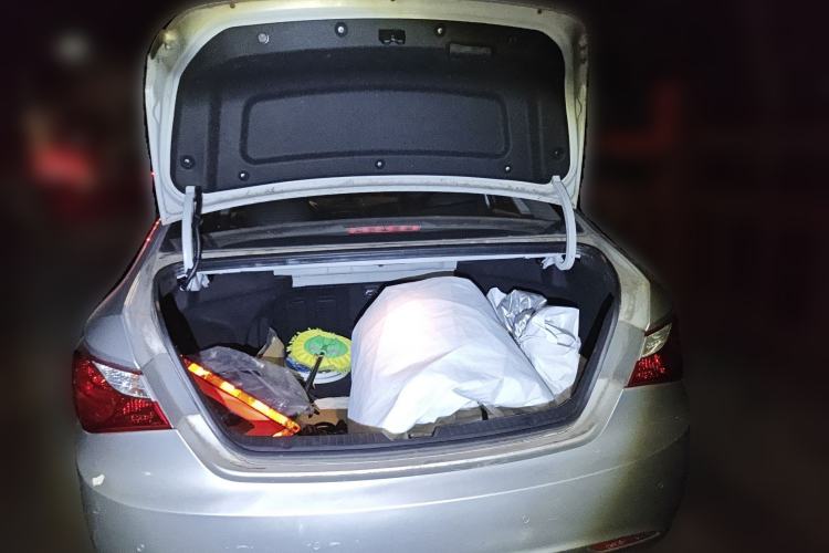 Used Hyundai Sonata 2011 2.0L Automatic Luxury Edition
