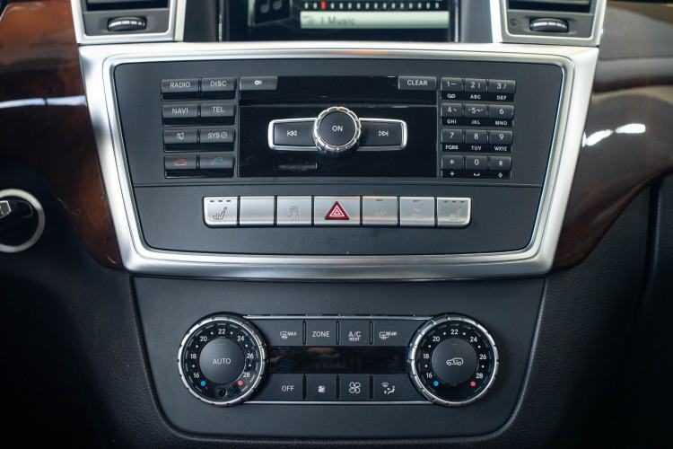 Used Mercedes-Benz M-Class 2015 ML 400 4MATIC Luxury Model
