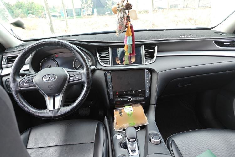 Used Infiniti QX50 2020 2.0T Two-Wheel Drive Fashion Edition Center Console