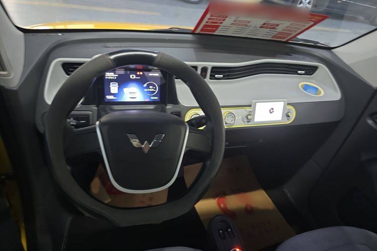 Used Wuling Hongguang MINIEV 2022 Macaron Premium Model – Lithium Iron Phosphate