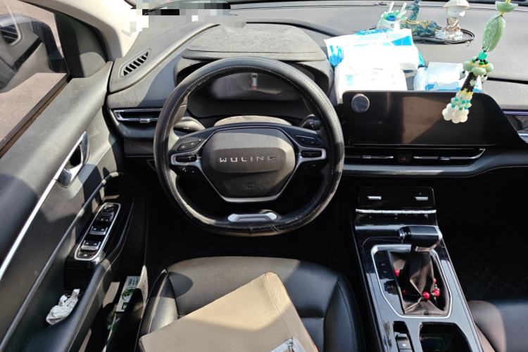 Used Wuling Victory 2020 1.5T CVT Luxury Model
